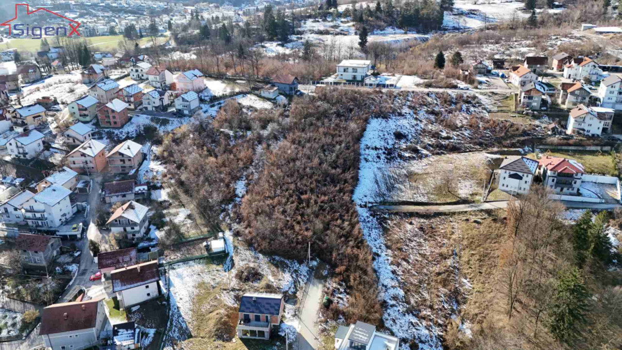 SIGENX prodaje: Zemljište/ Osjek/ Ilidža/9000m2 uz asfalt 6