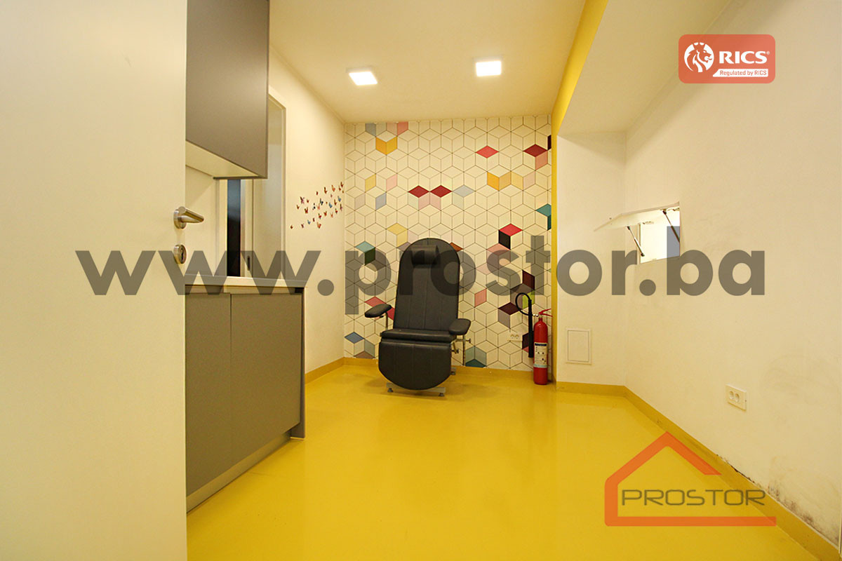 PROSTOR izdaje: Poslovni prostor, 200m2, ul. Čekaluša 10
