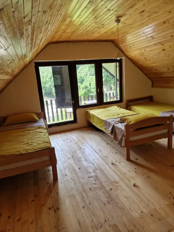 Sigenx prodaje kuću/Tjentište 14