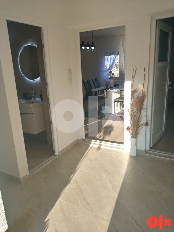 Stan Živinice 60m2 (novo) 2