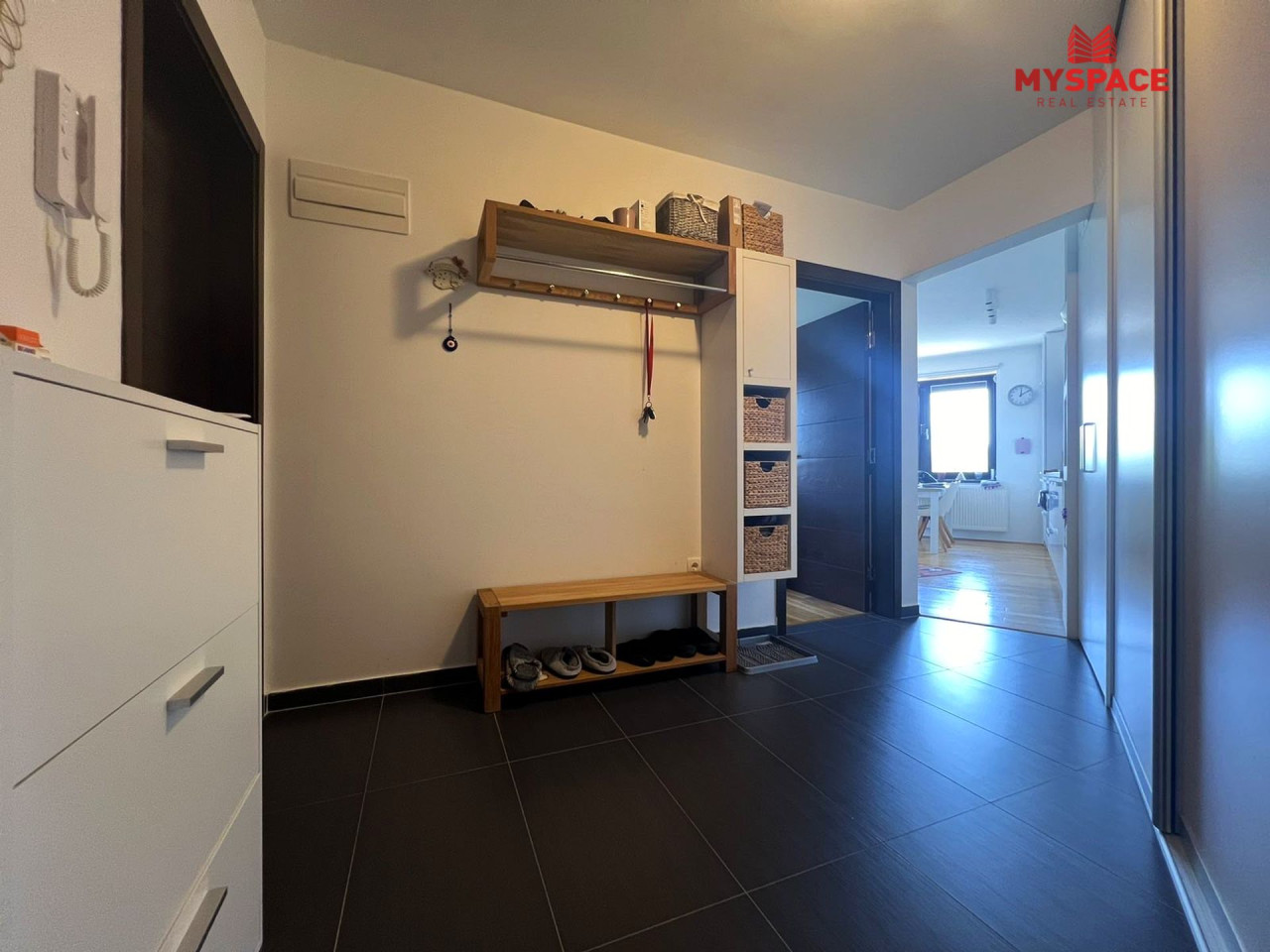 MY SPACE/ Apartman/ Bjelasnica/ NAMJESTEN/ 65 m2 8
