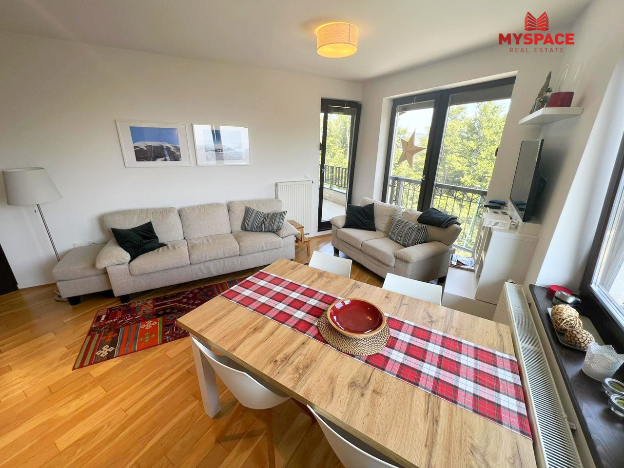 MY SPACE/ Apartman/ Bjelasnica/ NAMJESTEN/ 65 m2 3