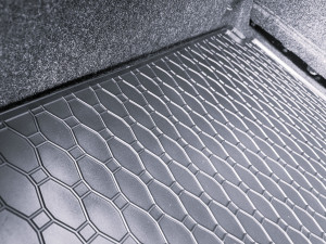 PODMETAČ ZA GEPEK GUMENI TIPSKI VW TIGUAN 2007-2016 (RIGUM)