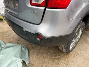 Branik zadnji Nissan Qashqai 2013 (fotografija 2)