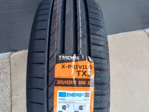 205 45 17 TRACMAX 205/45 17 LJETNE GUME R17 R 17