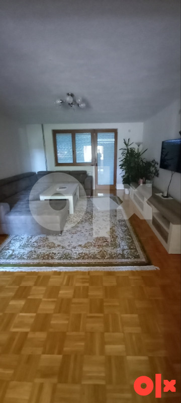 Kuća Ilidža/ Hadžići 300m2 i 2.000m2 Dvorište 3