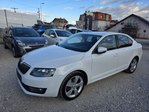 Škoda Octavia 2.0TDI DSG NOV zamajac + Veliki i mali servis *LED*