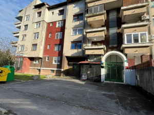 CAPITAL/ Dvosoban stan Dobrinja IV/ 3.sprat/ 50m2/ P.Tješića