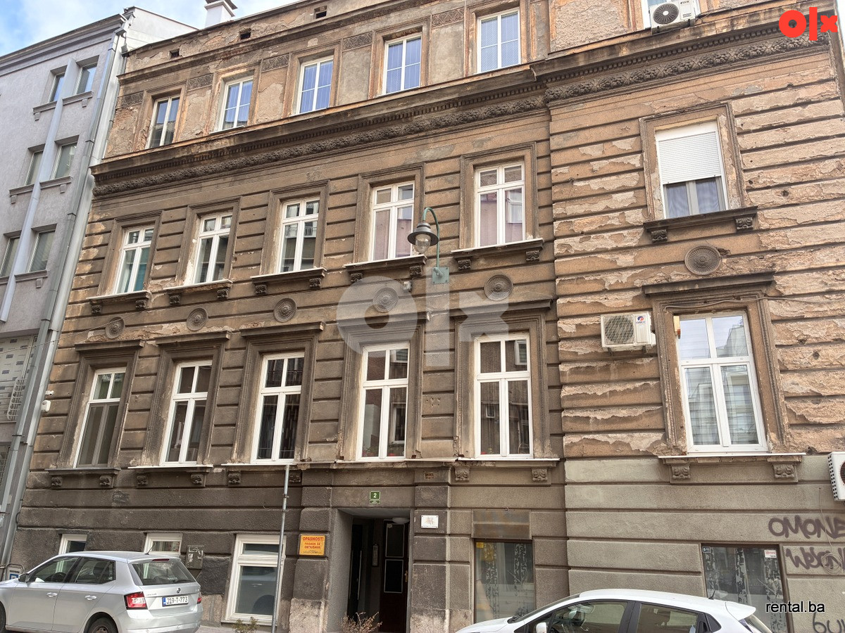 Veliki trosoban stan najam Marijin Dvor Sarajevo