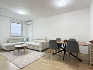 Moderan trosoban stan, Stupine