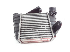 6Q0145804A HLADNJAK INTERKULERA  SKODA FABIA 2007-2010