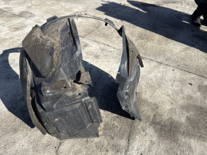 Blatobran pvc prednji desni Nissan Qashqai J10 2013