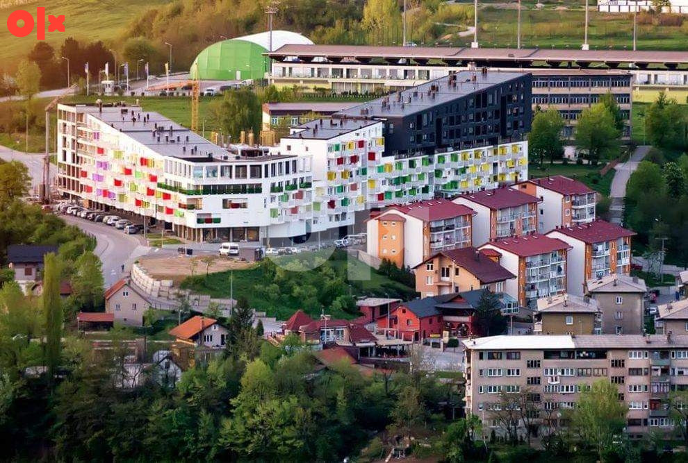 EXTRA GRAĐEVINSKO ZEMLJIŠTE ZENICA 1400 M2/ KOLEKTIVNO STANOVANJE 3