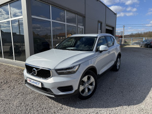 Volvo XC 40 MOMENTUM