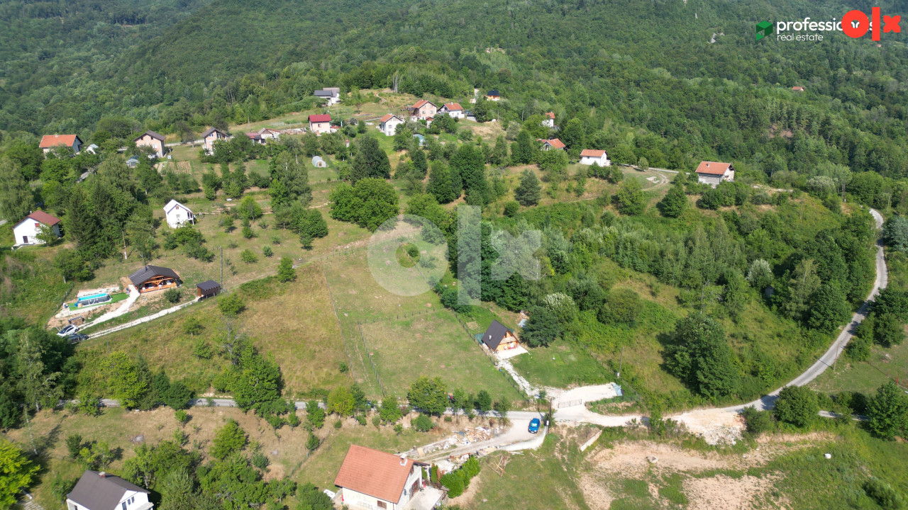 Zemljište Kijevo Trnovo 1160m2 2