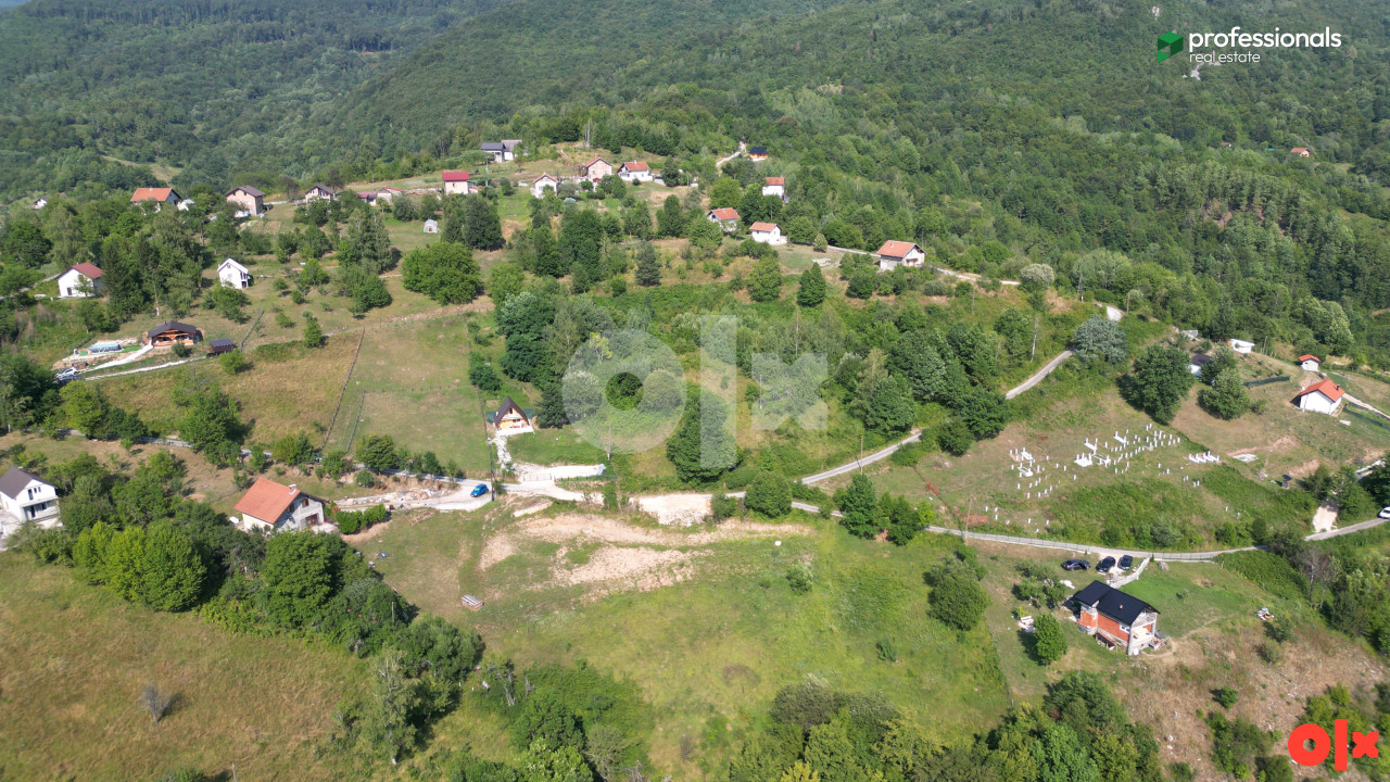 Zemljište Trnovo Kijevo 905m2 3