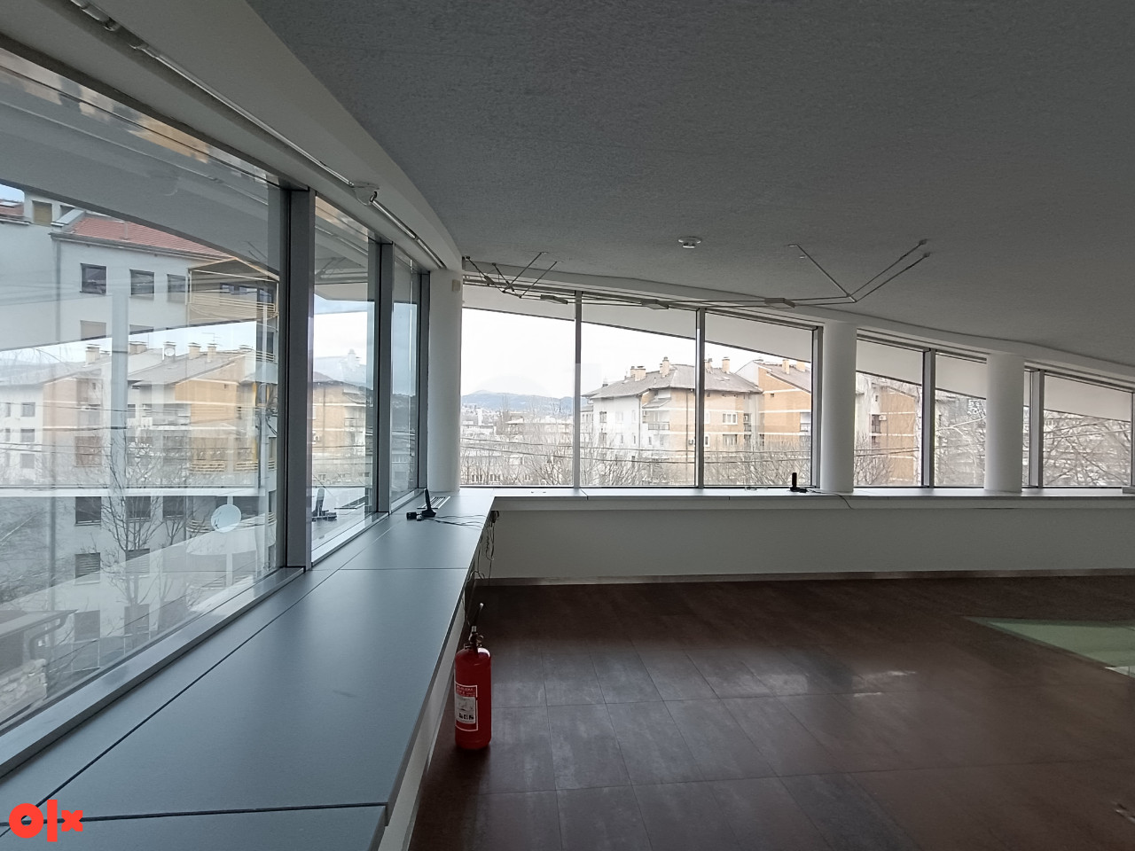 Poslovni objekat  Novo Sarajevo 430m2 11