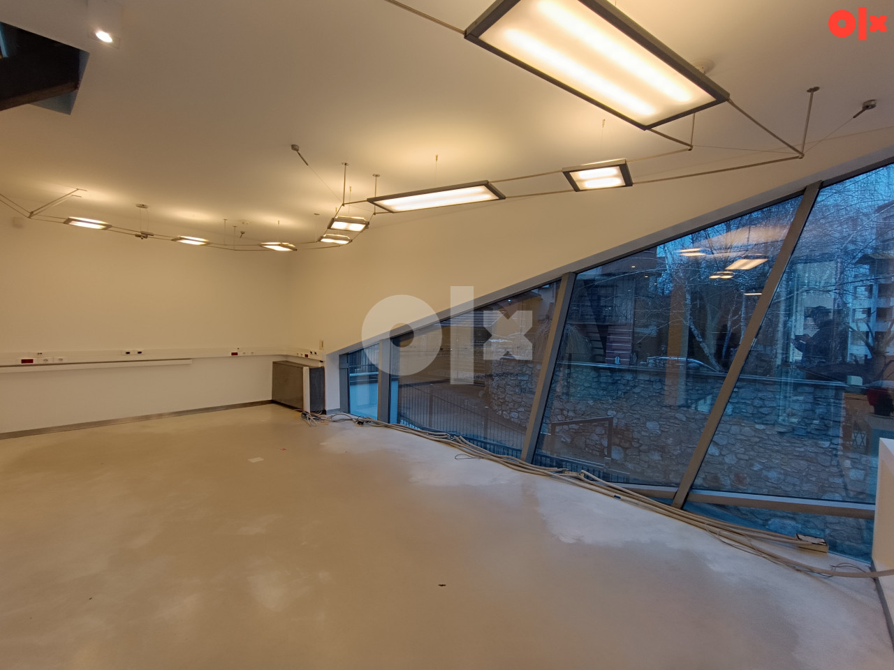 Poslovni objekat  Novo Sarajevo 430m2 9