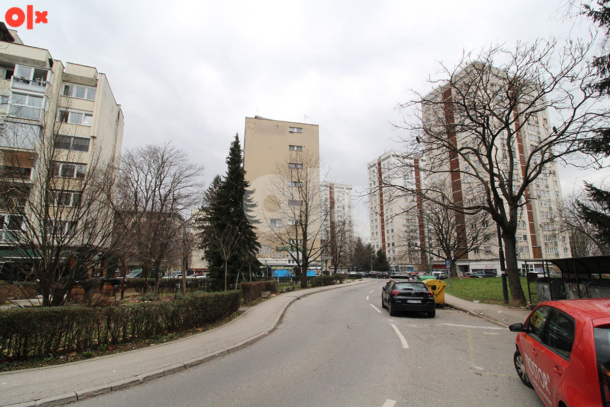 B.D. prodaje: Poslovni prostor, Grbavica 17