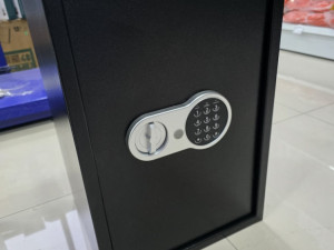 SEF ZA ORUZJE NAKIT SIGURNOSNI 50x35x30