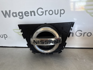 Znak Nissan Qashqai 2013