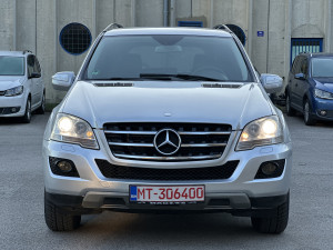 Mercedes-Benz ML 300 CDI 4-Matic 4x4