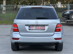 Mercedes-Benz ML 300 CDI 4-Matic 4x4