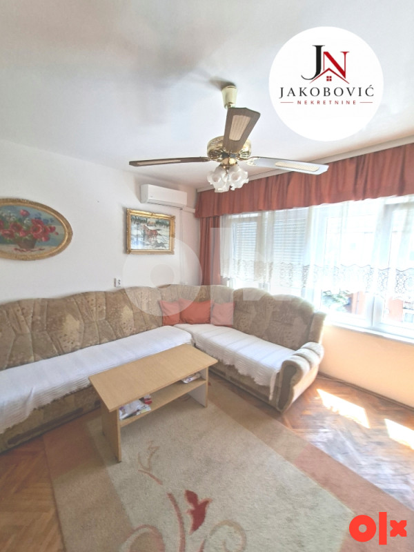 Garsonjera 24 m2 na 4spratu u blizini Prve osnovne škole photo 3