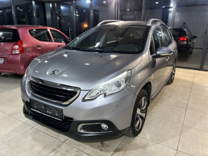 PEUGEOT 2008 1.6eHDI BUSSINES LINE, 2015 GOD, NAVI