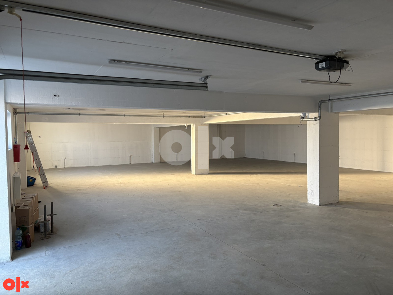 Poslovni prostor Živinice 600m2 4