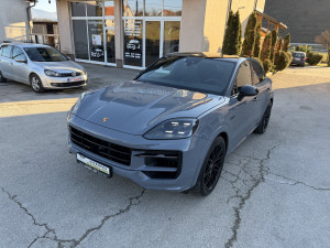 PORSCHE CAYENNE COUPE NOVI MODEL 3.0 E-HYBRID