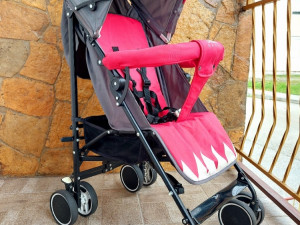 DJECIJA KOLICA Bebe  KISOBRAN  BELA BABY SHARK