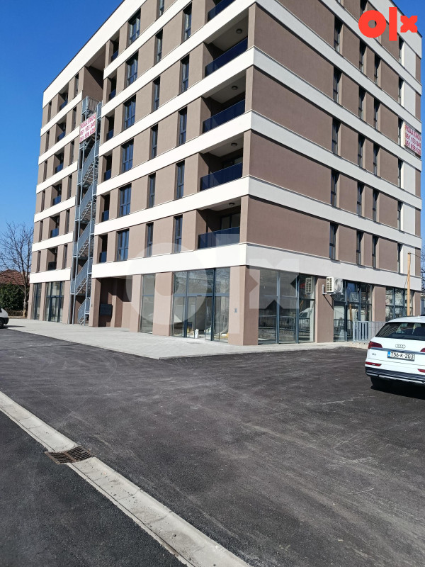 Iznajmljivanje - Poslovni prostor Gračanica 186m2, 221m2,407m2