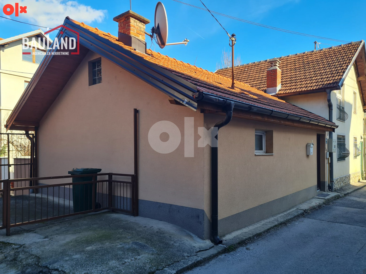BAULAND/ Renovirana namještena kuća 140m2/ Stari Grad 2