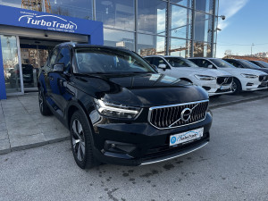 VOLVO XC40 T4 RECHARGE