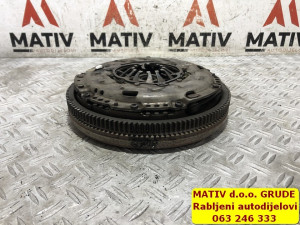 Zamajac Audi A3 8V 1,4 TFSI 2015 04E105264A Z810