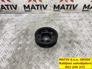 Remenica radilice Audi A3 8V 1,4 TFSI 2015 04E105243E