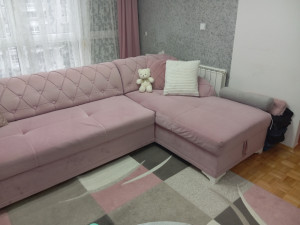 Ugaona sećija ekstra stanje