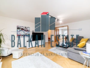 Stan sa tri spavaće sobe u centru | Mejtaš | Centar