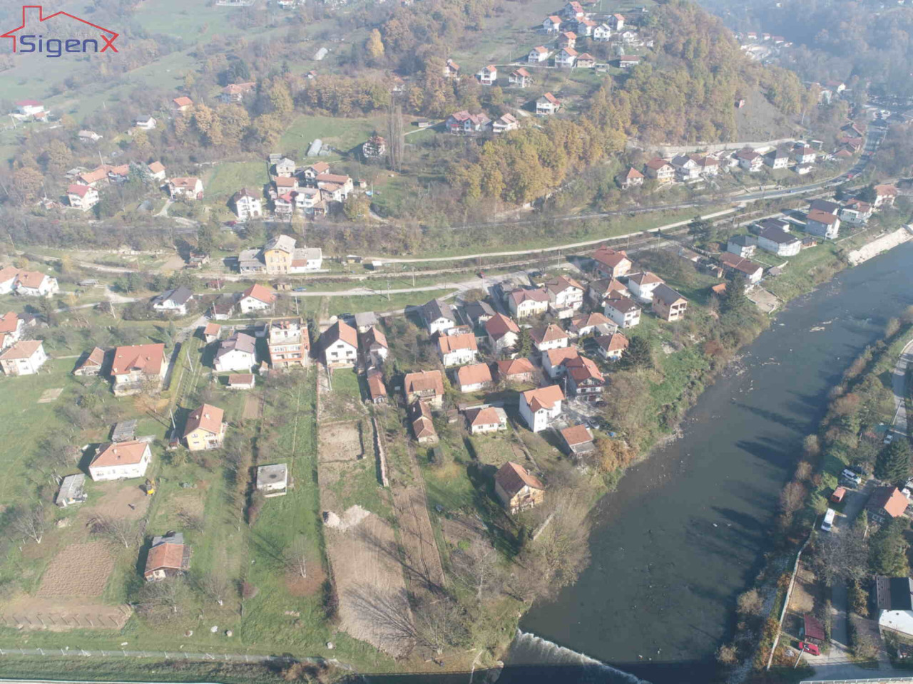 Zemljište uz rijeku/1554m2/Semizovac/ucrtan objekat/Vogošća 9