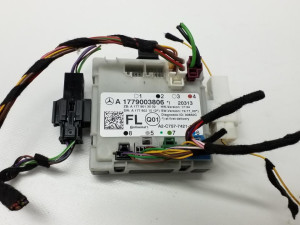 A1779003806 A1779013502 A1779021012 ELEKTRONIKA VRATA