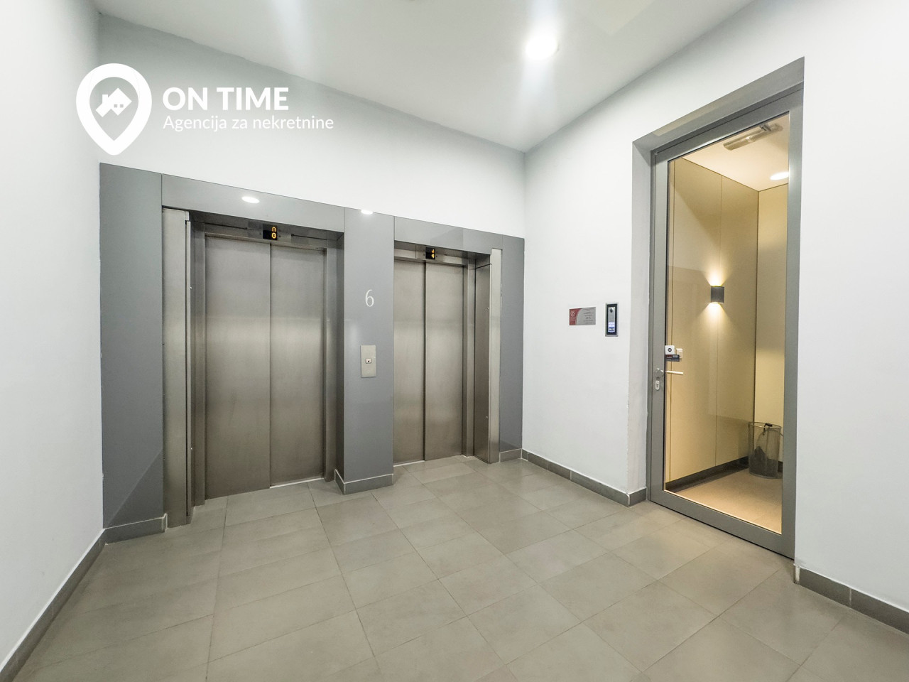 ON TIME prodaje: Poslovni prostor Sarajevo - Importanne Centar 13