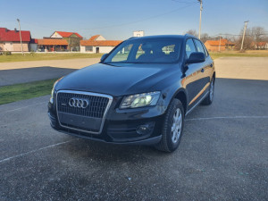 Audi Q5 2.0 TDI 105kW 2012god