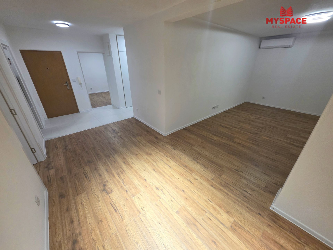 MY SPACE/ Stan/ Hrasnica/ RENOVIRAN/ 65m2 3