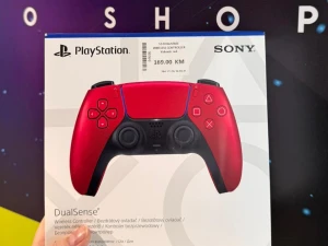 S5 DUALSENSE WIRELESS CONTROLLER Volcanic red