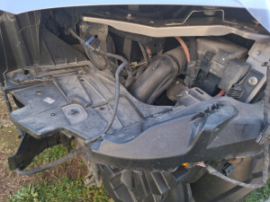 Nosac fara lijevi desni Renault Megane 3 2009-2012