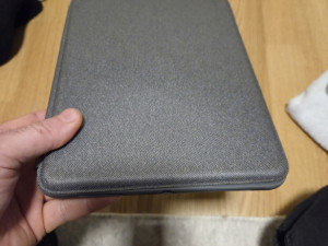 Tipkovnica /cover za apple pro