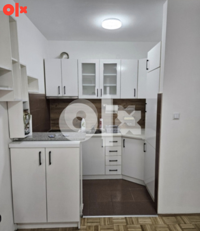 Iznamljujem stan irac 062427279 3