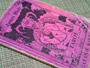 Tarot - Gatanje kartama - James Blair
