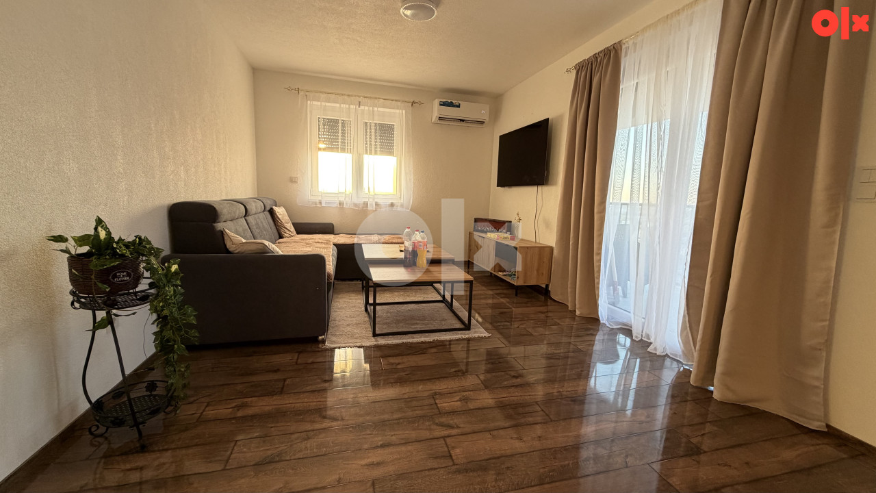 Pent Stan na dan CAZIN 12. sprat, panoramski pogled